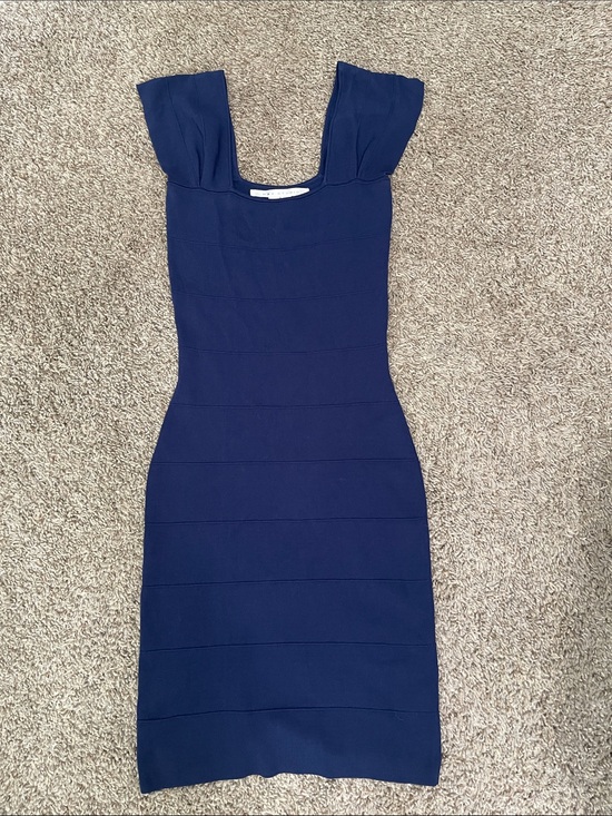Max Studio Dresses & Skirts - Max Studio navy bandage dress